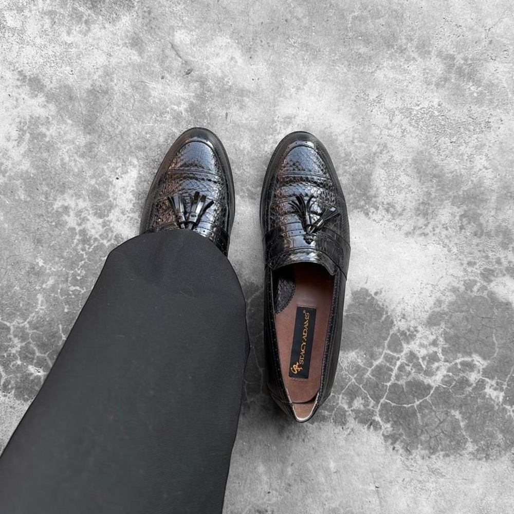 Vintage Stacy Adams Genuine snake shiny black leather tassel loafers 9.5